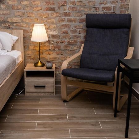 Comfortable Romantic 1 Bedroom Apartment Near Augarten ウィーン エクステリア 写真