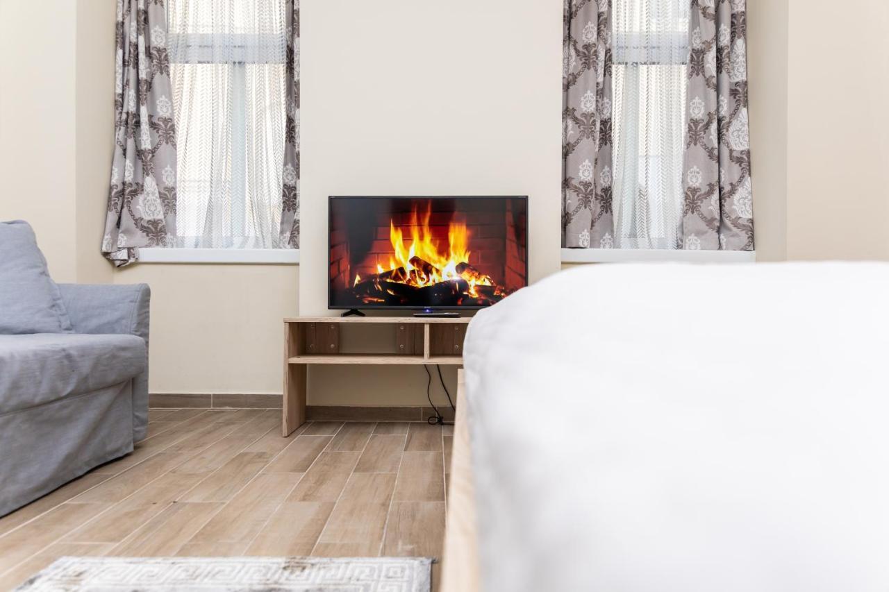 Comfortable Romantic 1 Bedroom Apartment Near Augarten ウィーン エクステリア 写真
